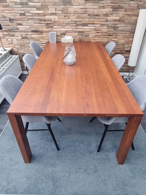 Arco Essenza Dining Room Table In Cherry