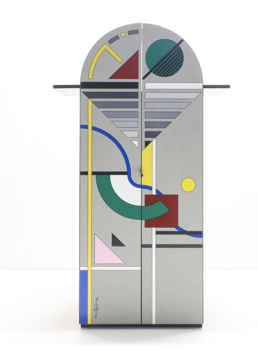 Eugenio Pinuer cabinet