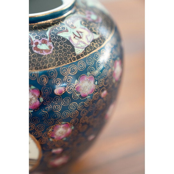 Image 1 of Vintage Japanese porcelain vases, 1980