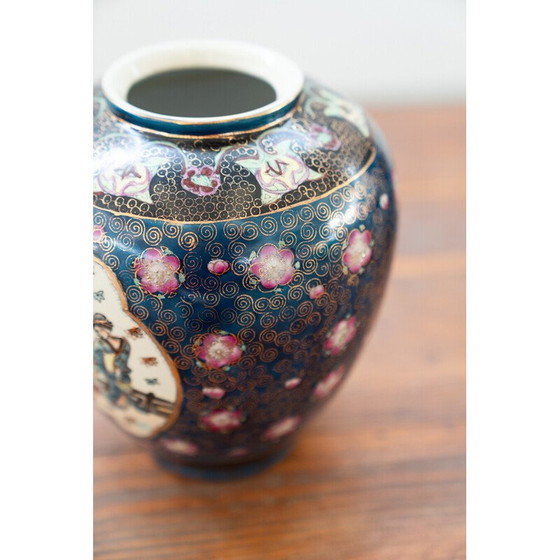 Image 1 of Vintage Japanese porcelain vases, 1980