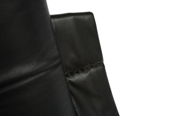 Image 1 of Artifort Lounge Chair Leather Black