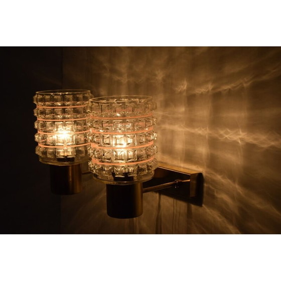 Image 1 of Lampada da parete vintage in vetro e ottone di Kamenicky Senov, Repubblica Ceca, anni '60
