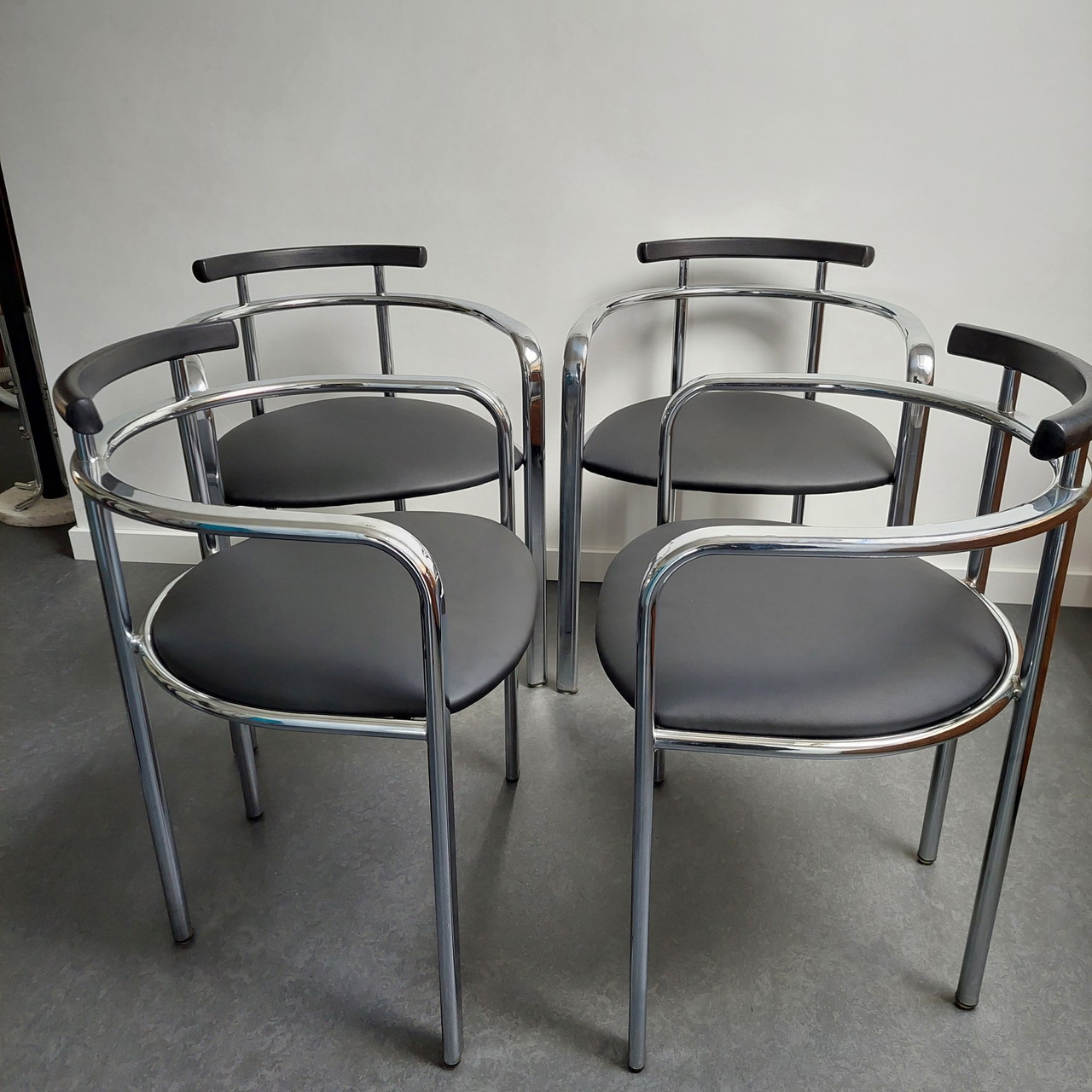 4x Sillas de comedor Segis Italy Martina. Carlos Bimbi