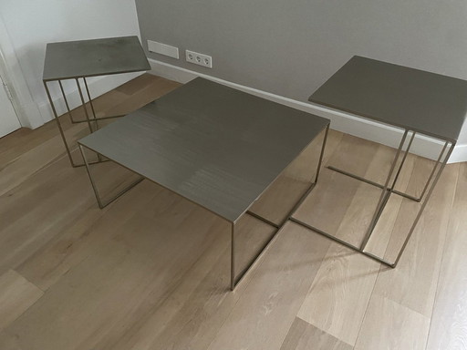 3x Minotti Duchamp Salon And Side Tables