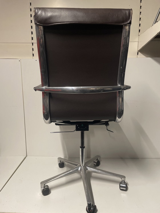 Image 1 of ICF Una executive leather office chair brown high