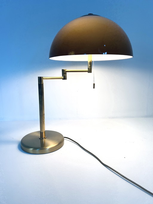 Brass mushroom table lamp