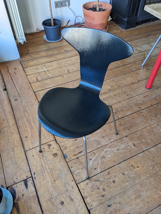 Image 1 of Fritz Hansen 3105 Mosquito Chair