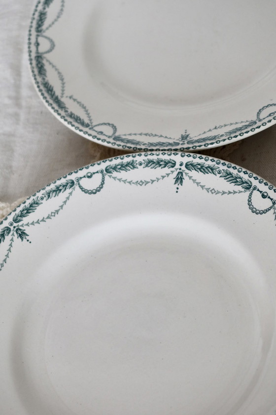 Image 1 of 4 Assiettes Plates Vintage Terre De Fer Saint Amand Modèle René