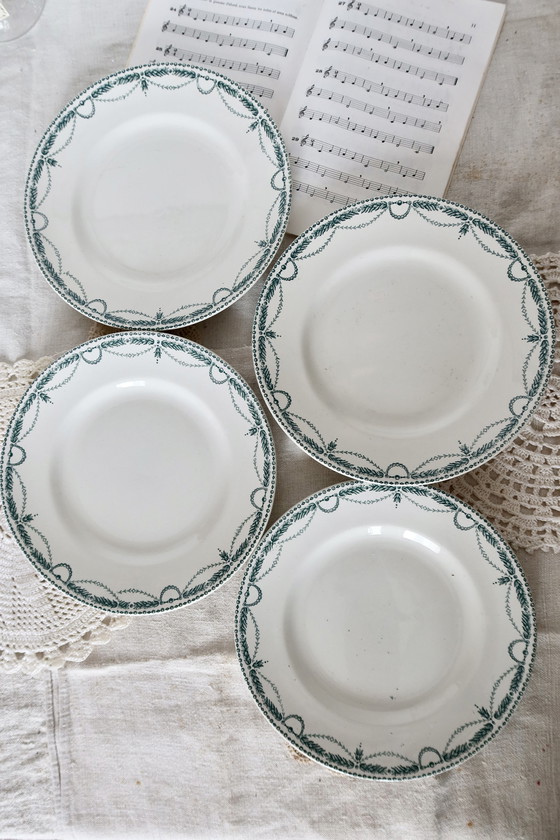 Image 1 of 4 Assiettes Plates Vintage Terre De Fer Saint Amand Modèle René