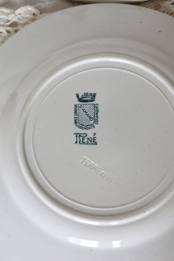 Image 1 of 4 Assiettes Plates Vintage Terre De Fer Saint Amand Modèle René