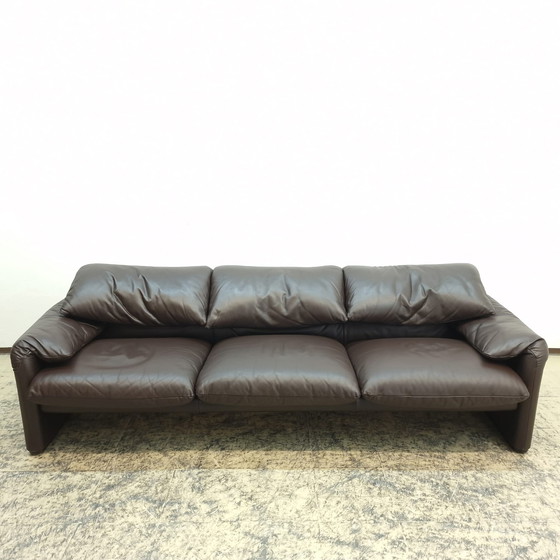 Image 1 of Cassina Maralunga designer sofa leather sofa three seater brown Magistretti couch