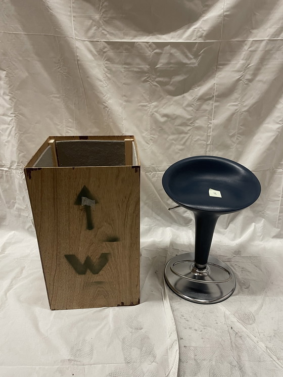 Image 1 of Bombo Magis - Barstools Blue (Set 2: 4 Pieces)