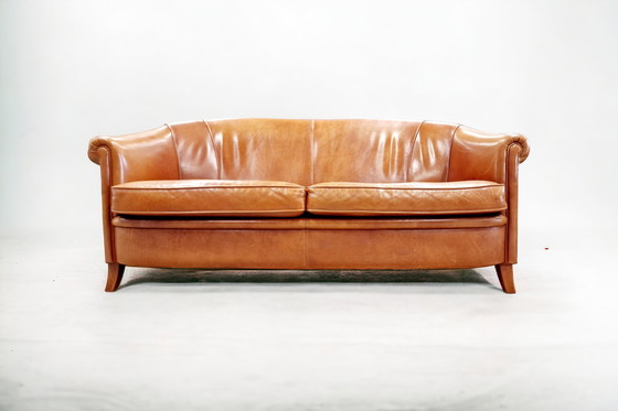 Image 1 of Timeless Class -- Sheepskin Leather Club Sofa in Honey Brown