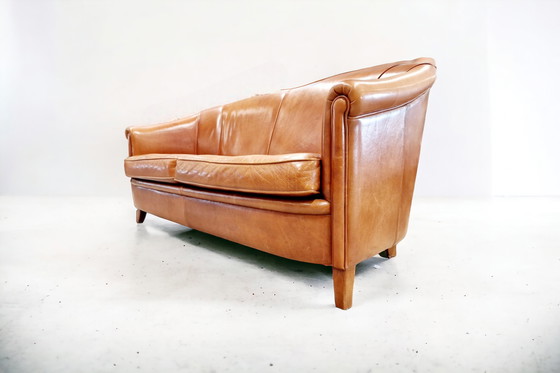 Image 1 of Timeless Class -- Sheepskin Leather Club Sofa in Honey Brown