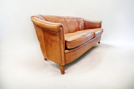 Image 1 of Timeless Class -- Sheepskin Leather Club Sofa in Honey Brown