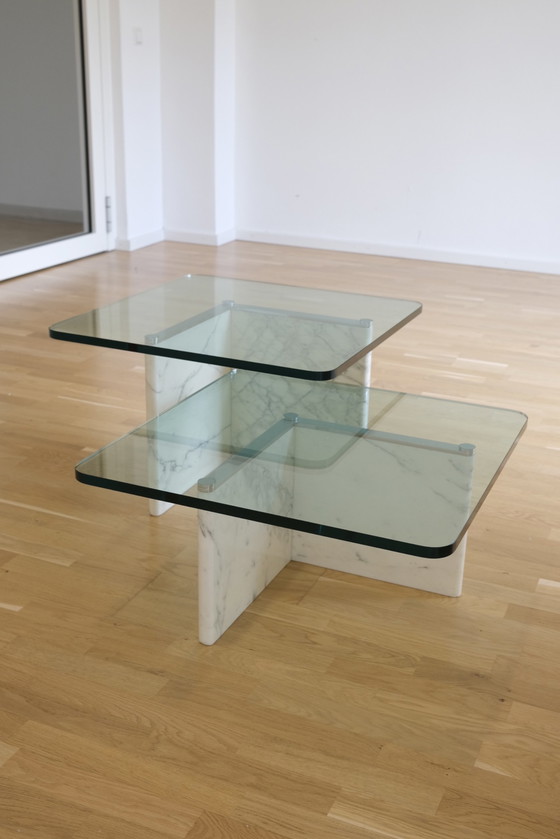 Image 1 of Marbre et verre Tables Vintage Table basse Table d'appoint 1980