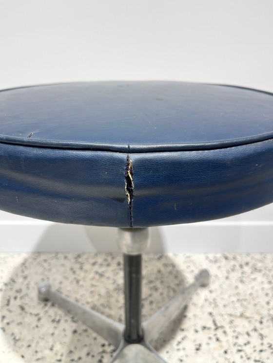 Image 1 of Stool by Charles and Ray Eames, Edition Herman Miller, 1970.