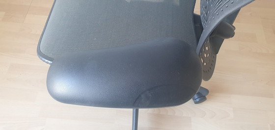 Image 1 of Chaise de bureau Herman Miller Mirra