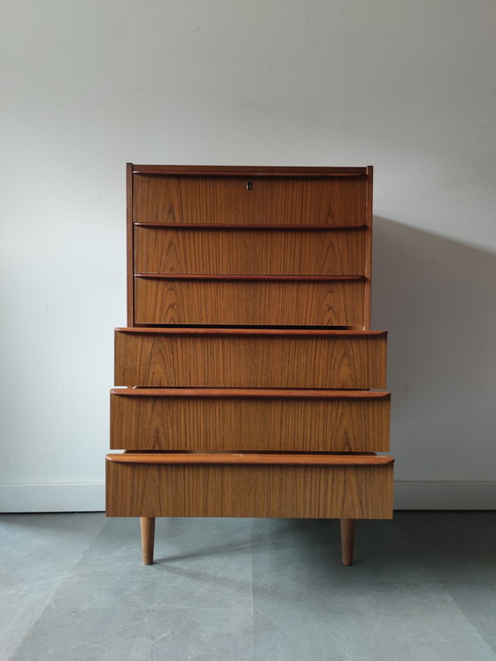 Image 1 of Cassettiera danese vintage in teak chiaro