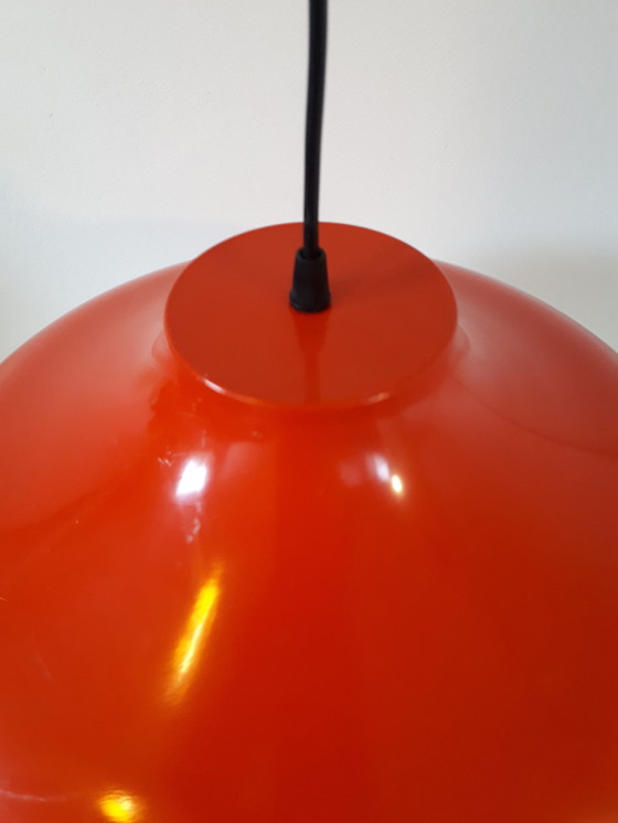 Image 1 of Lampe suspendue vintage orange