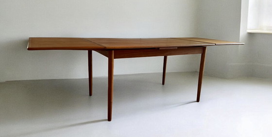 Image 1 of Set of 6 teak chairs Arne Wahl Iversen "Gs 60" with extendable table