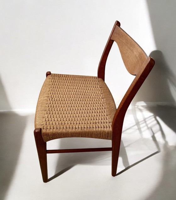 Image 1 of Set of 6 teak chairs Arne Wahl Iversen "Gs 60" with extendable table