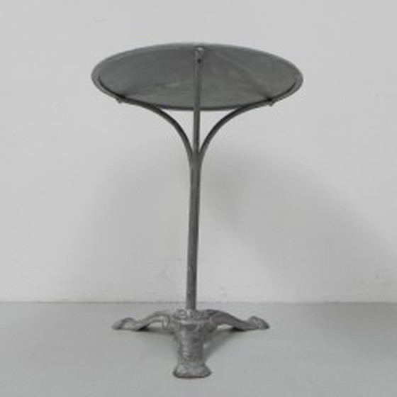 Image 1 of Table de bistrot art déco, table de jardin avec base en fonte - années 1930