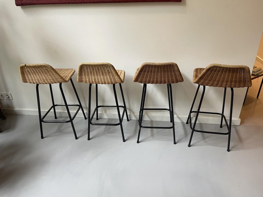 4x Vintage rattan bar stools