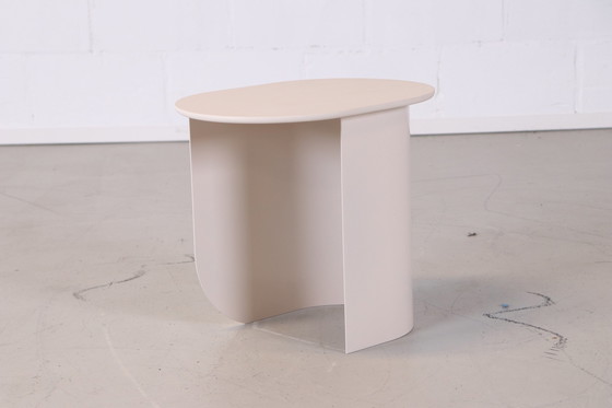 Image 1 of FEST Plateau Sidetable sand by Terhedebrügge