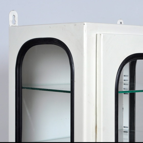 Image 1 of Armoire médicale vintage (unité murale), années 1970