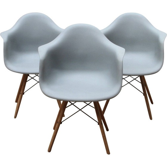 Image 1 of Set of 3 vintage chairs in plastic, wood and black stained metal