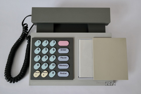 Image 1 of Téléphone analogique Bang & Olufsen par Lone & Gideon Lindinger-Loewy