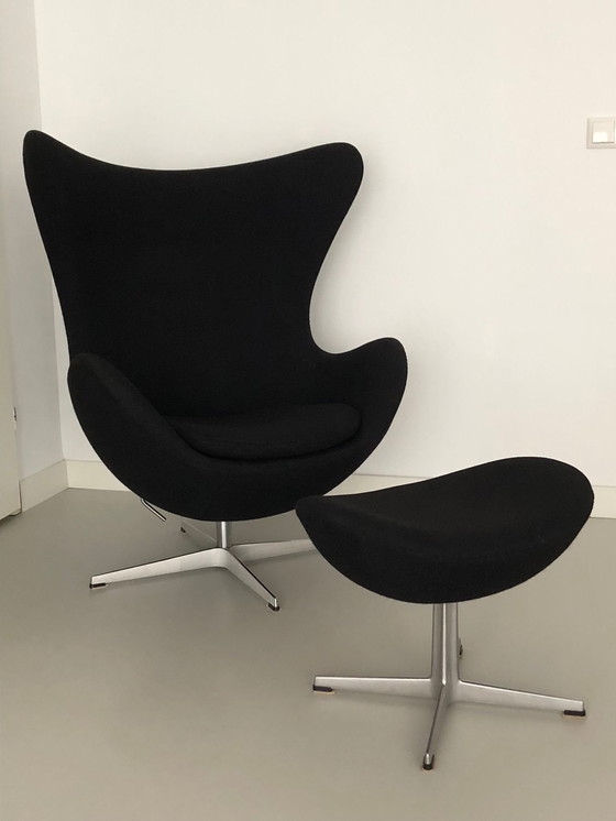 Image 1 of Fritz Hansen Egg Chair With Ottoman Arna Jacobsen