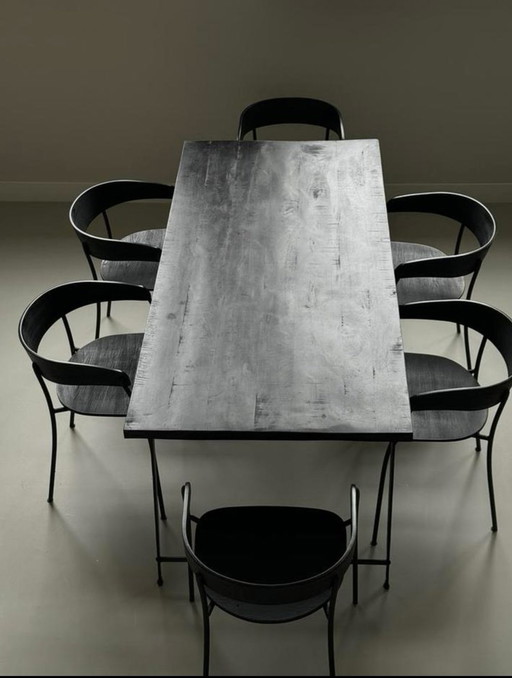 Ohio Dining Table Pomax Black With Steel