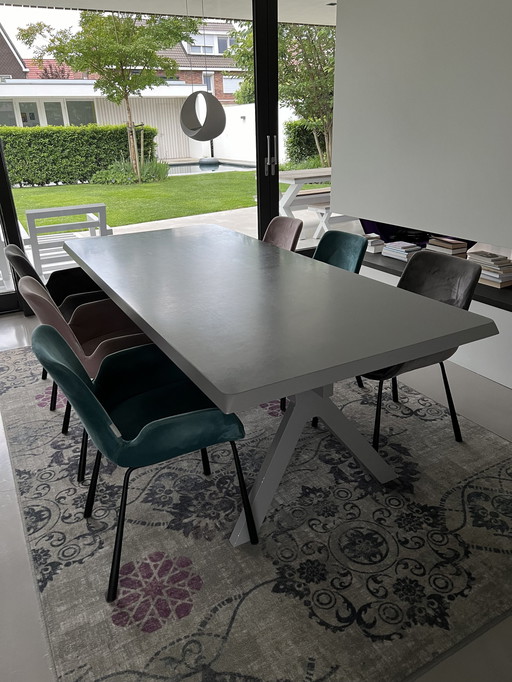 Roderick Vos Dining Table Dos