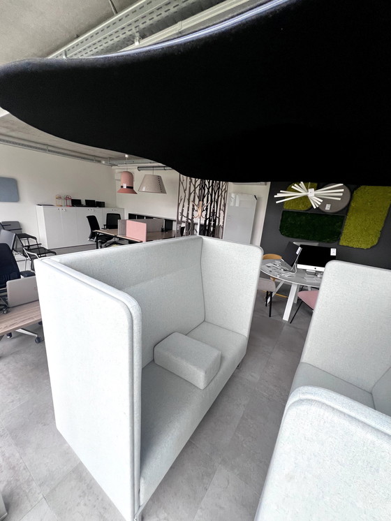 Image 1 of Lande 1St Class 2-Seater Booth Consisting of 2 X Lande 2-Seater Sofas Incl. acoustic ceiling sails