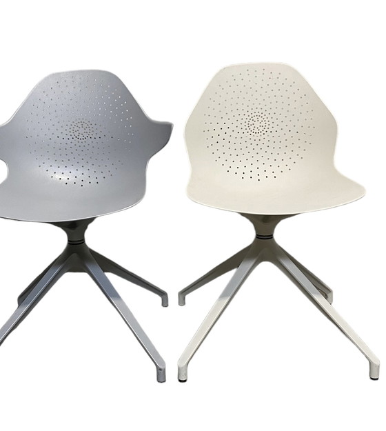 Image 1 of 2x Sitia Kler aluminum chair