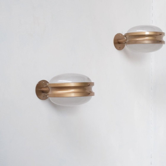 Image 1 of Pair of Gamma mid-century Italian wall lamps by Sergio Mazza for Artemide, 1960s
