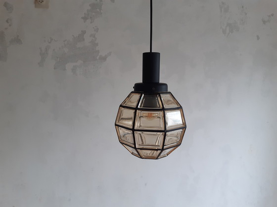 Image 1 of Lampada a sospensione brutalista in vetro color ambra di Glashütte Limburg