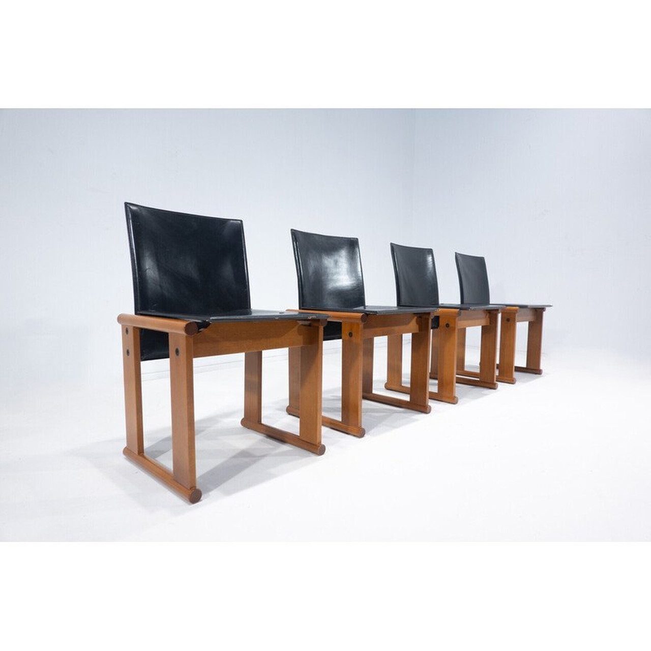 Set of vintage chairs by Afra and Tobia Scarpa, Italy 1960s