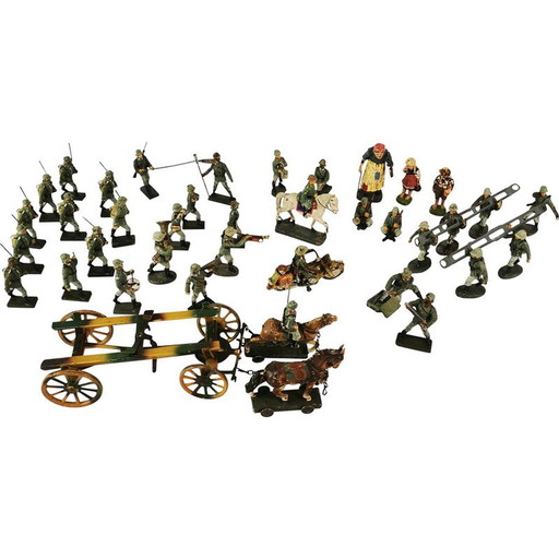 Vintage collectible wire soldier figurines from Lineol-Elastolin, Germany 1930