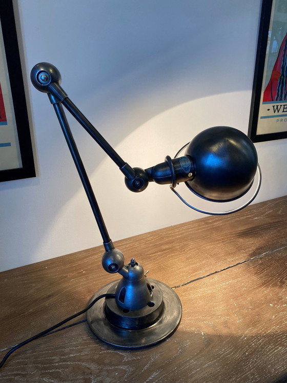 Image 1 of 2 arm jieldé lamp 40+25cm graphite industrial Jean Louis Domecq 1950