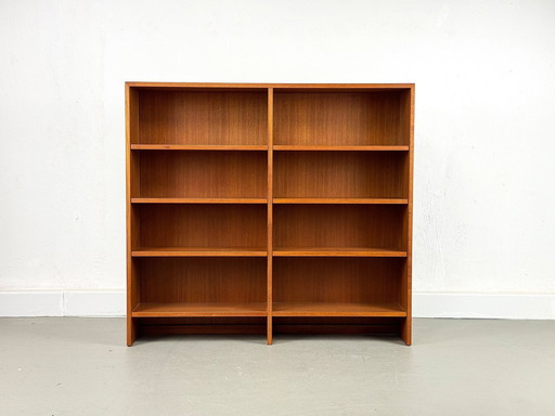 Teak bookcase, 1960He