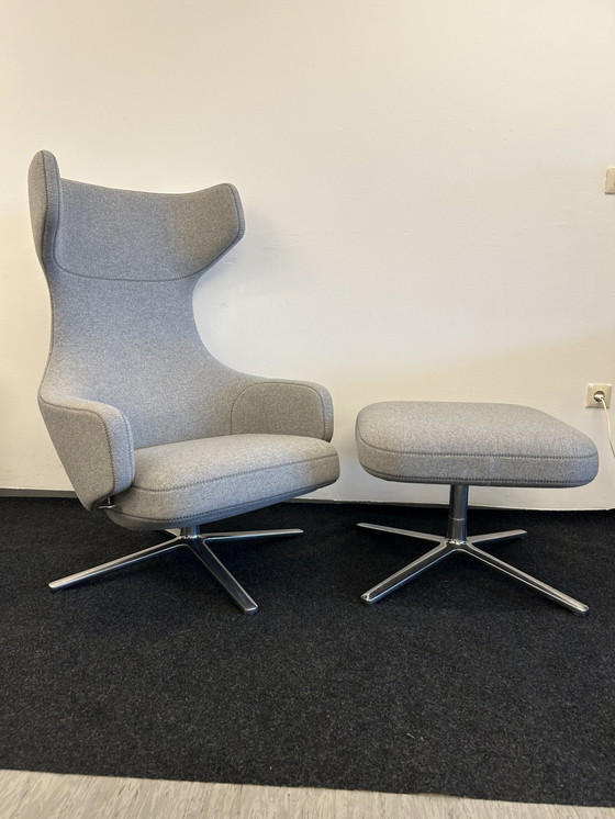 Image 1 of Vitra - Armchair - Grand Repos & Ottoman - Grey fabric