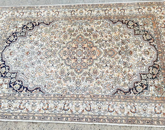 Image 1 of Tapis Keshan