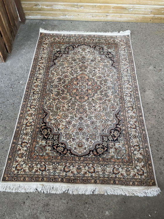 Image 1 of Tapis Keshan