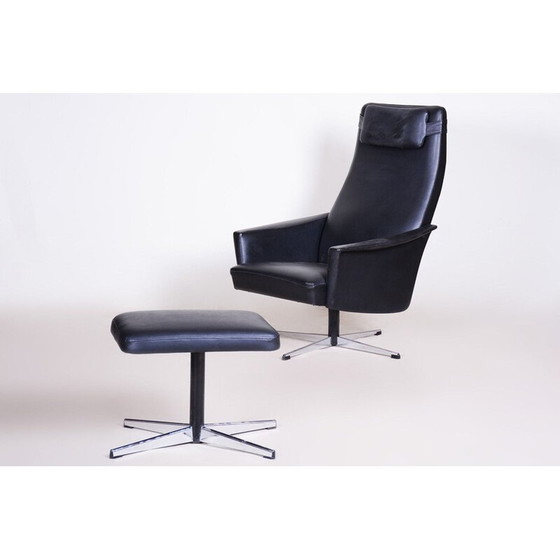 Image 1 of Poltrona girevole vintage Bauhaus in pelle vegana con poggiapiedi, anni '60