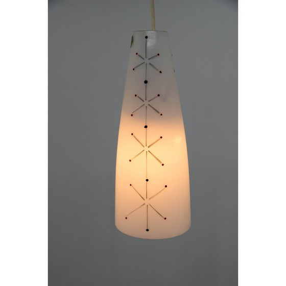 Image 1 of Lampada a sospensione in vetro di metà secolo, Cecoslovacchia, anni '50