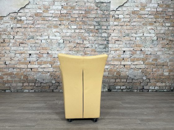 Image 1 of Montis Sting yellow - armchair