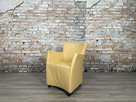 Image 1 of Montis Sting jaune - fauteuil